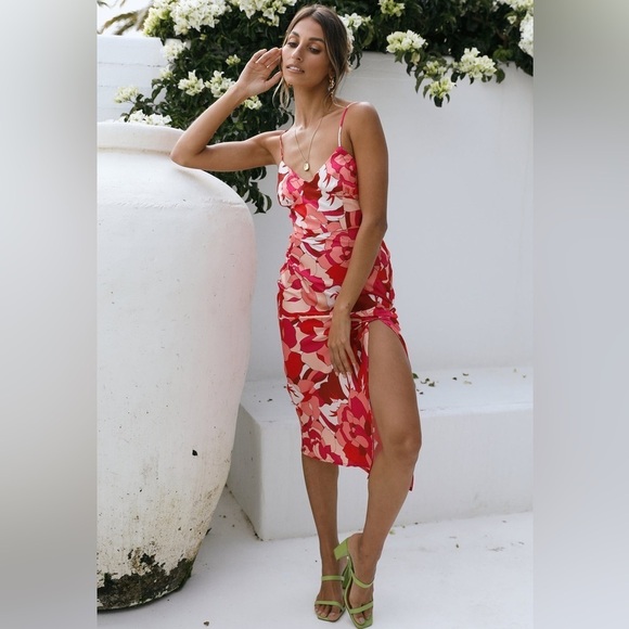 Runaway Tammy Dress Fuschia Floral Small Size 4 NWOT - Picture 2 of 13